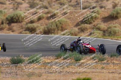 media/Jun-01-2025-CalClub SCCA (Sun) [[eae223c5dd]]/Group 3/Qualifying/